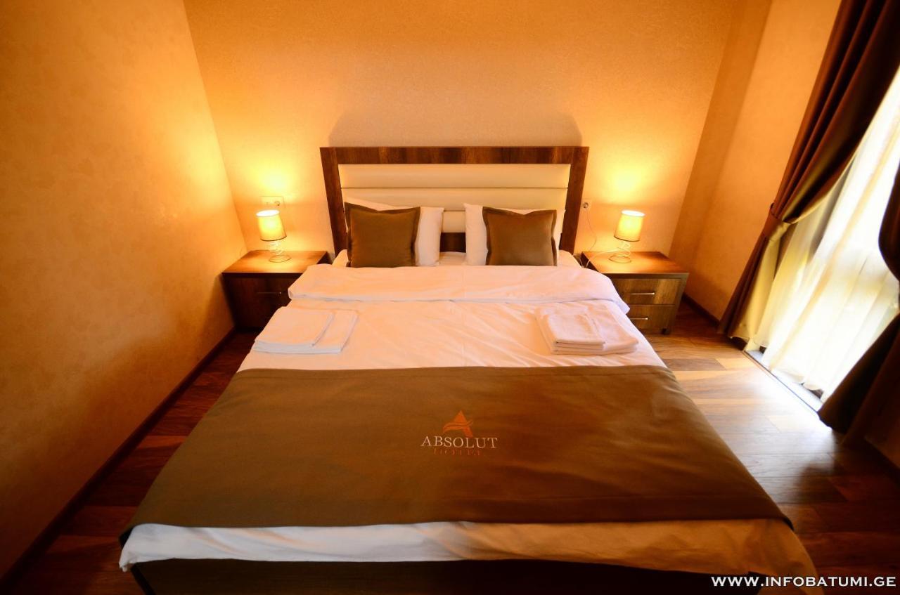 Hotel Absolut Batumi Bagian luar foto
